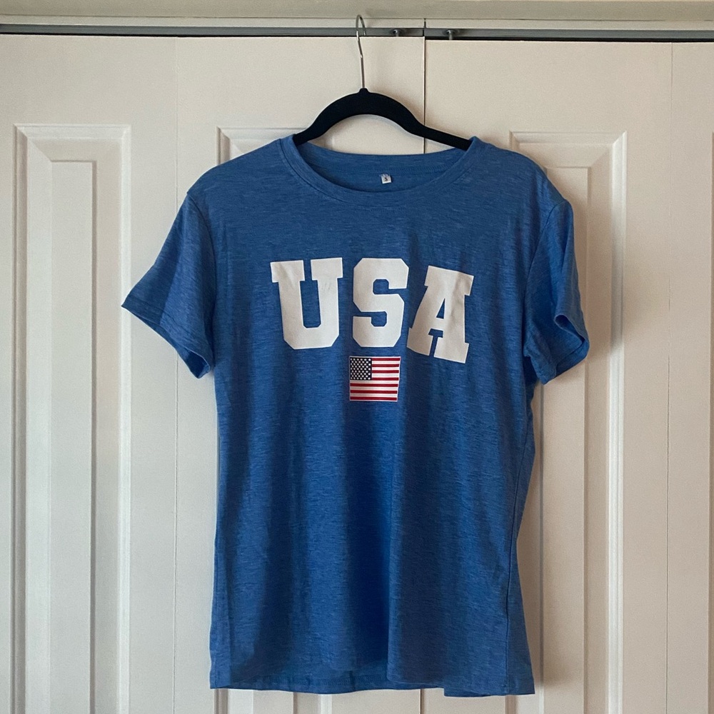 USA blue tee. S.